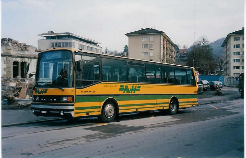 Aus dem Archiv: AvH Heimenschwand Nr. 3/BE 26'509 Setra (ex AGS Sigriswil Nr. 1) am 9. April 1999 Thun, Aarefeld