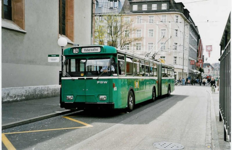 Aus dem Archiv: BVB Basel Nr. 915 FBW/FHS-Hess Gelenktrolleybus am 26. April 1999 Basel, Claraplatz