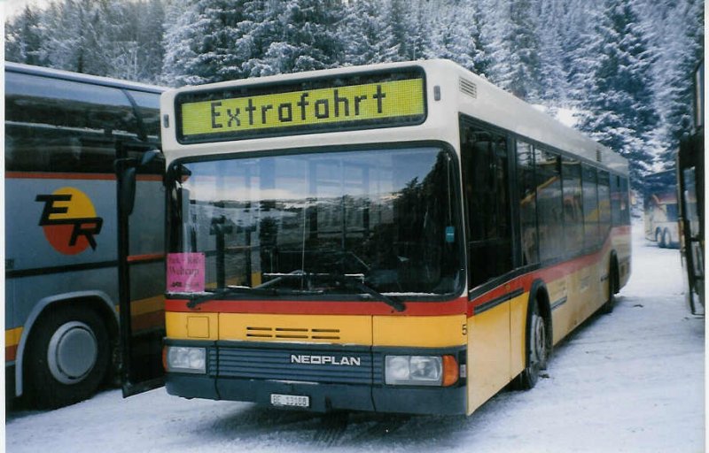 Aus dem Archiv: Engeloch, Riggisberg Nr. 5/BE 13'188 Neoplan am 12. Januar 1999 Adelboden, Unter dem Birg (Einsatz am Ski-Weltcup von Adelboden)