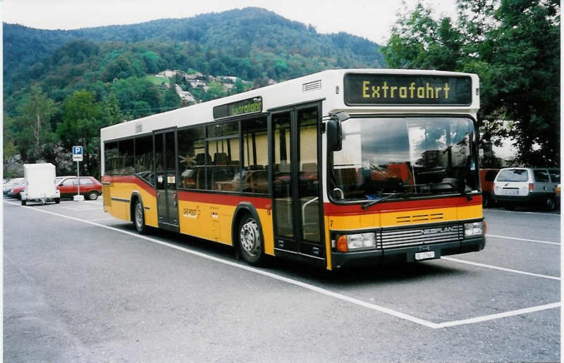 Aus dem Archiv: Engeloch, Riggisberg Nr. 7/BE 27'667 Neoplan (ex Nr. 8; ex P 29'992) am 18. August 1999 Thun, Seestrasse