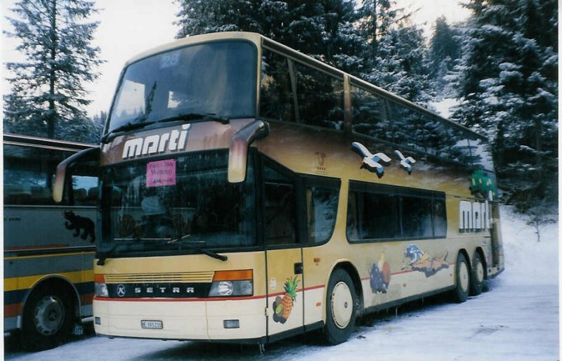 Aus dem Archiv: Marti, Kallnach Nr. 28/BE 393'210 Setra am 12. Januar 1998 Adelboden, Unter dem Birg (Einsatz am Ski-Weltcup von Adelboden)