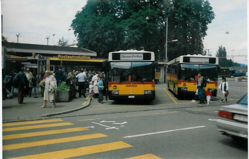 Aus dem Archiv: PTT Regie P 25'338 Mercedes/R&J O 405 am 11. Juli 1996 Frauenfeld, Bahnhof