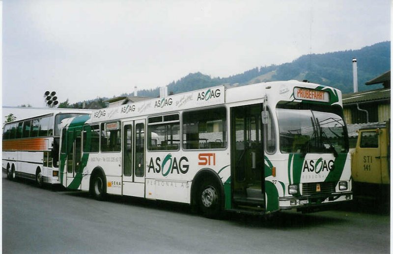 Aus dem Archiv: STI Thun Nr. 27/BE 419'027 Volvo/R&J (ex SAT Thun Nr. 27) am 22. Mai 1998 Thun, Garage (mit Vollwerbung fr  ASOAG )