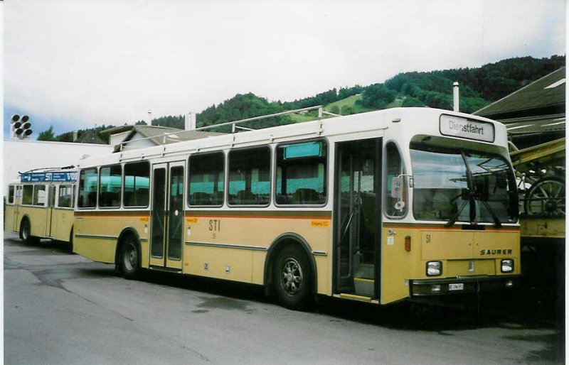 Aus dem Archiv: STI Thun Nr. 51/BE 396'551 Saurer/R&J SH am 29. Mai 1998 Thun, Garage