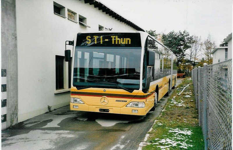 Aus dem Archiv: STI Thun Nr. 76 Mercedes Citaro am 18. November 1999 Thun, Garage (auch dieser Wagen wartet nach seiner Ablieferung auf seinen ersten Einsatz!)