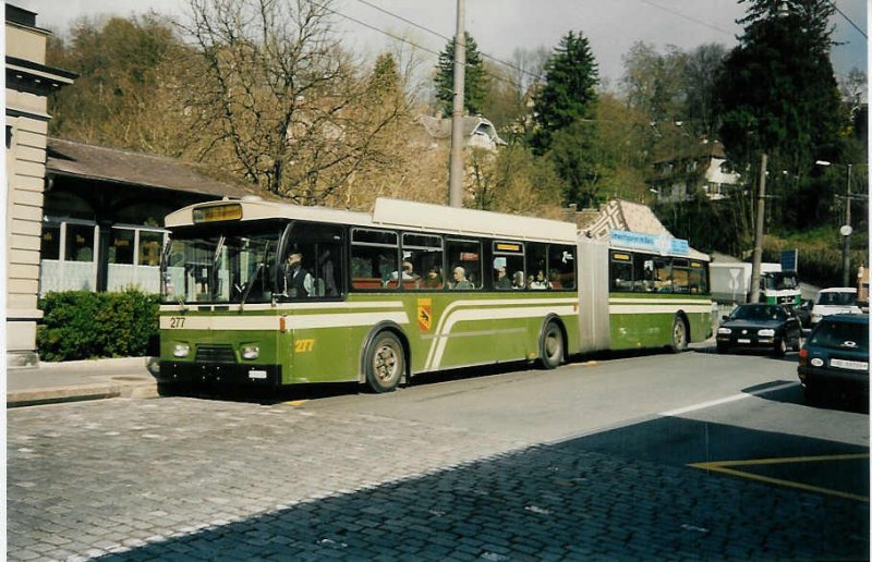 Aus dem Archiv: SVB Bern Nr. 277/BE 339'277 FBW/Hess-R&J am 24. Mrz 1997 Bern, Brengraben