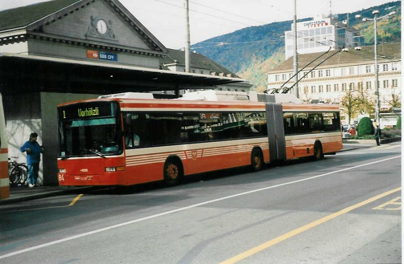 Aus dem Archiv: VB Biel Nr. 84 NAW/Hess Gelenktrolleybus am 12. Oktober 1998 Biel, Bahnhof