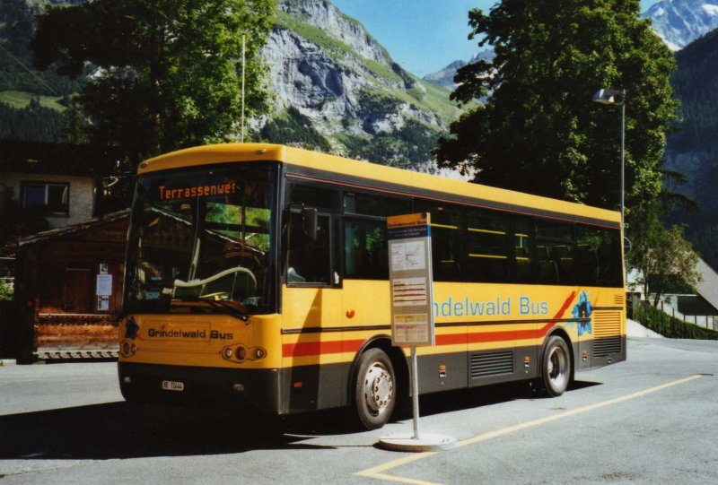 AVG Grindelwald Nr. 17/BE 72'444 Rizzibus am 23. August 2009 Grindelwald, Bahnhof