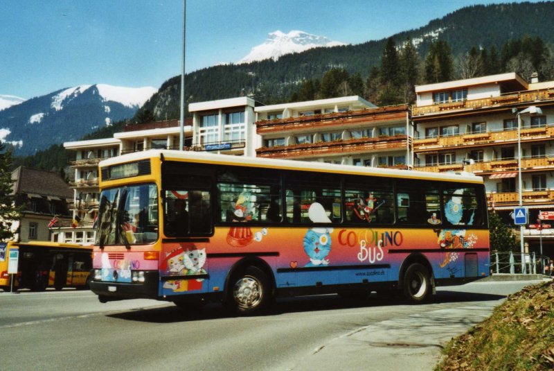 AVG Grindelwald Nr. 19/BE 363'305 Vetter am 5. April 2009 Grindelwald, Bahnhof (Cocolino-Bus)