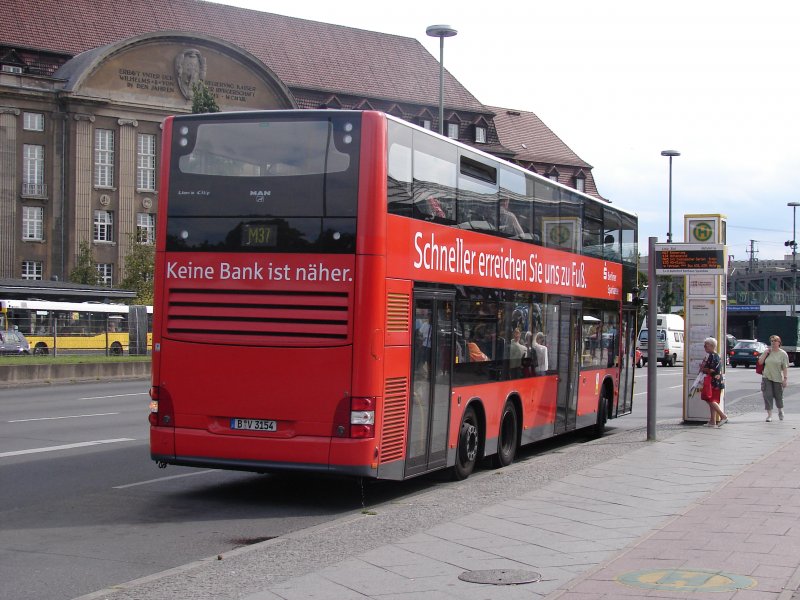 B-V 3154 am Bahnhof Berlin Spandau. 