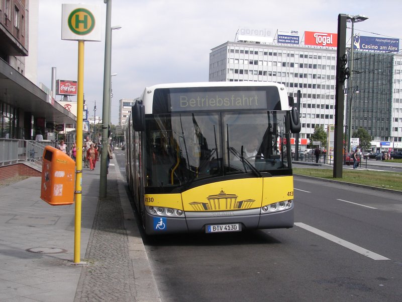 B-V 4130 als Betriebsfahrt. Spter fhrt dieser Bus nach Zehlendorf Busseallee.