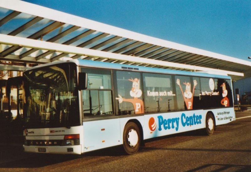 BDWM Bremgarten AG 370'301 Setra (ex Tschannen, Zofingen Nr. 5) am 26. Dezember 2008 Zofingen, Bahnhof (mit Vollwerbung fr das  Perry Center )