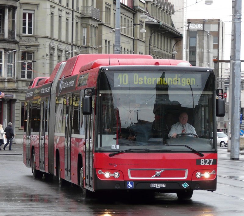 Bern Mobil - Erdgas Volvo 7700 Gelenkbus Nr.827 BE 612827 unterwegs zum Bahnhof Bern eingeteilt auf der Linie 10 nach Ostermundigen am 09.12.2007