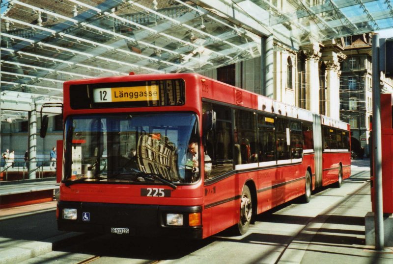 Bernmobil, Bern Nr. 225/BE 513'225 MAN am 16. Mrz 2009 Bern, Bahnhof