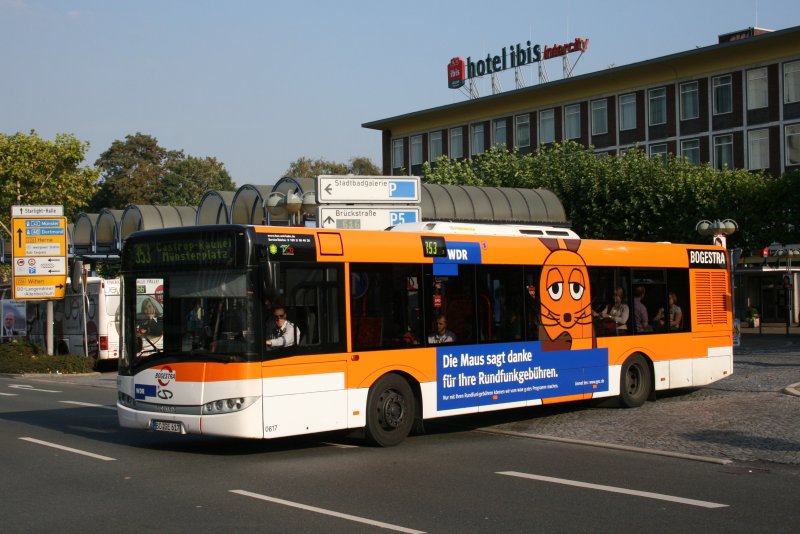 Bogestra 0617 (BO GE 617) mit Linie 353 Richtung Castrop Rauxel Mnsterplatz vor dem HBF Bochum.
Werbung: WDR
28.9.2009