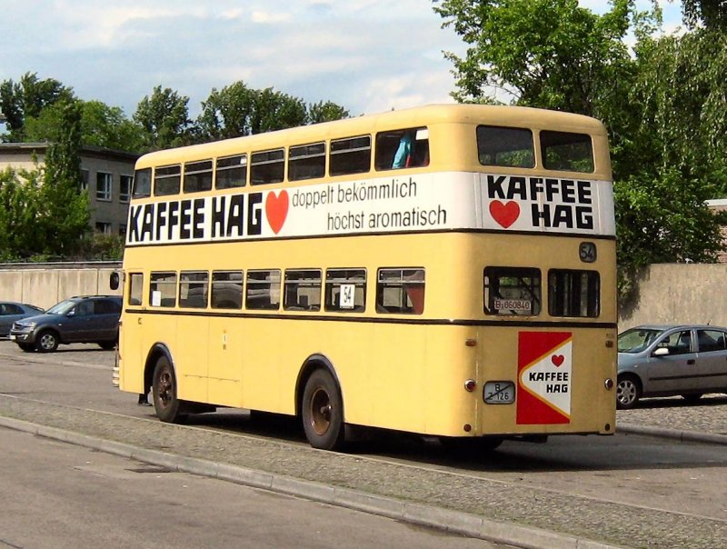 Bsing-Doppeldeckerbus KAFFEE HAG, whrend der Sonderfahrten 2007 nur als Leerbus unterwegs (nicht fr die Personenbefrderung zugelassen)