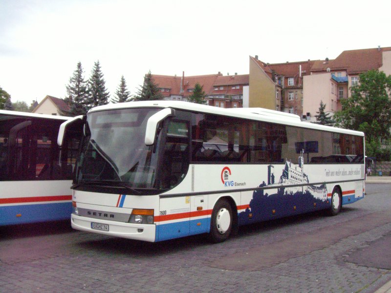 Bus Eisenach / Verkehrsgesellschaft Wartburgkreis mbH (VGW): Setra S 316 UL-GT der KVG Eisenach, eingesetzt im Überlandverkehr. Aufgenommen am Überlandbusbahnhof von Eisenach im Mai 2008.
