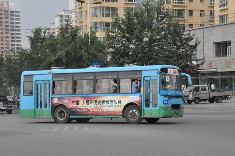 Bus der Linie 82 am 24. Juli 2009 in Xining.