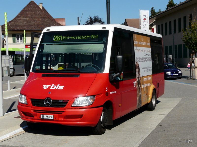 Busland - Mercedes CDI 616 Nr.3  BE 26884 unterwegs auf der Linie 281 bei den Haltestellen beim Bahnhof Langnau am 01.09.2009