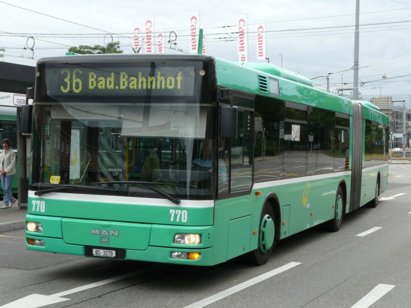 BVB - MAN Gelenkbus Nr.770 BS 3270 unterwegs auf der Linie 36 in Basel am 12.07.2008