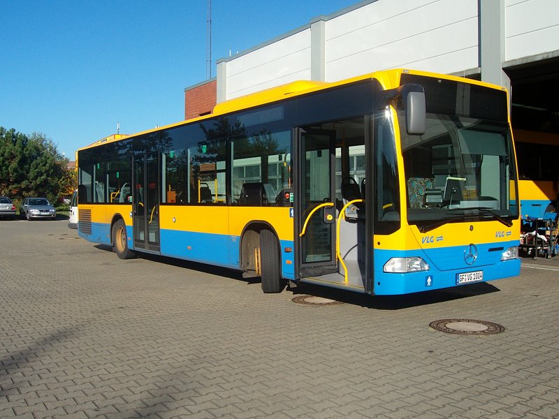 Der 1004 der VLG Gifhorn vor der Werkstatt