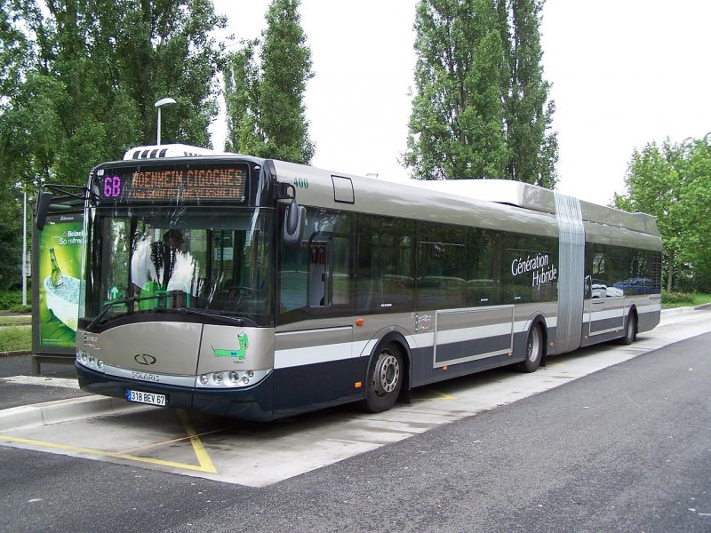 Der Solaris Hybrid erhlt den Wagen Nr 400. Es sollte weitere Busse dieses Typs in Strasburg eintreffen.