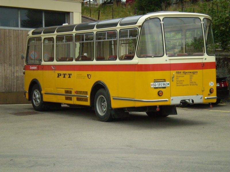 Dieses Fahrzeug habe ich per Zufall am Bahnhof Heiden am 25.06.2007 Fotografiert und noch eine kleine Sonderfahrt bekommen .