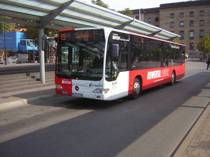 Ein Citaro Bus der Firma Ruwertal Reisen. Der Bus fhrt die Linie R9 nach Lebach.
