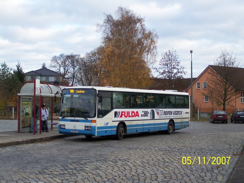 Ein MB O 408 der Verkehrsgesellschaft Uecker-Randow (VGU)
am ZOB Ueckermnde.