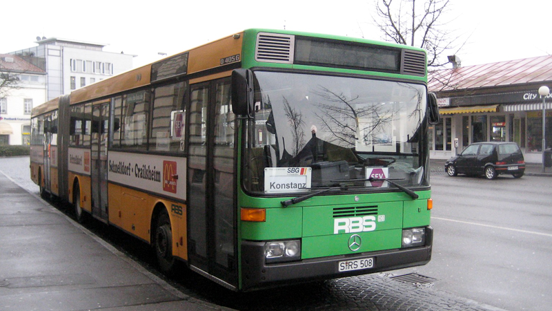 Ein O 405G der Regional Bus Stuttgart GmbH am 29. Mrz 2009 als SEV in Konstanz.