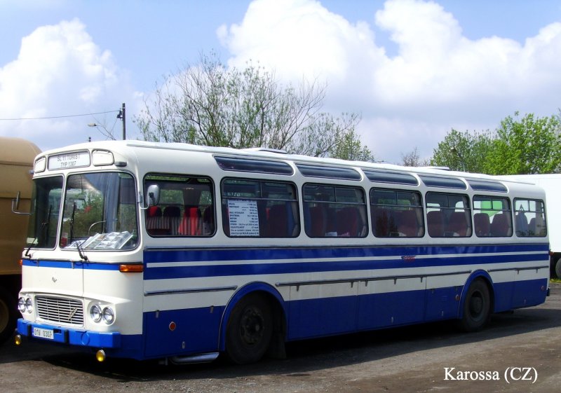 Ein tcheschicher Karossa Bus, hier beim IFA-Oldtimertreffen in Werdau im Mai 2008.