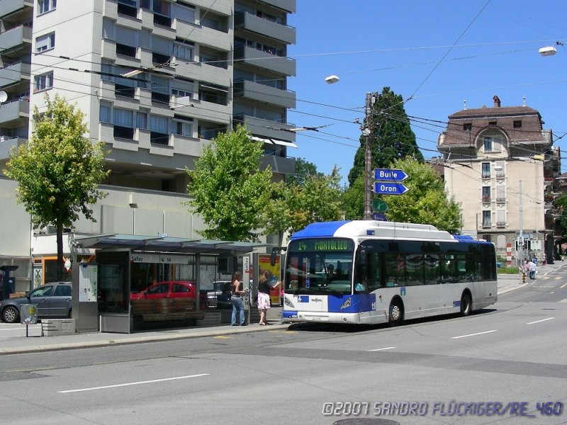 Ein Van Hool A 330 CNG in Sallaz.