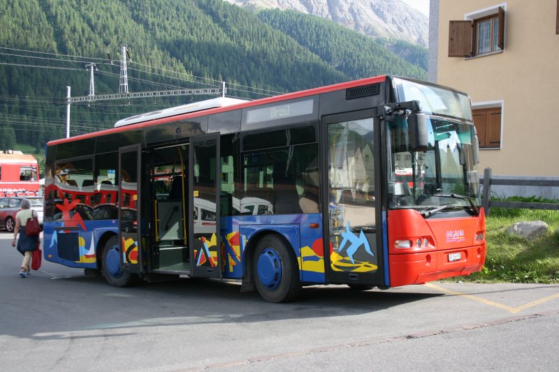 EngadinBus, St. Moritz, GR 156'999 (Neoplan N4407) am 29.7.2008 in Zuoz.