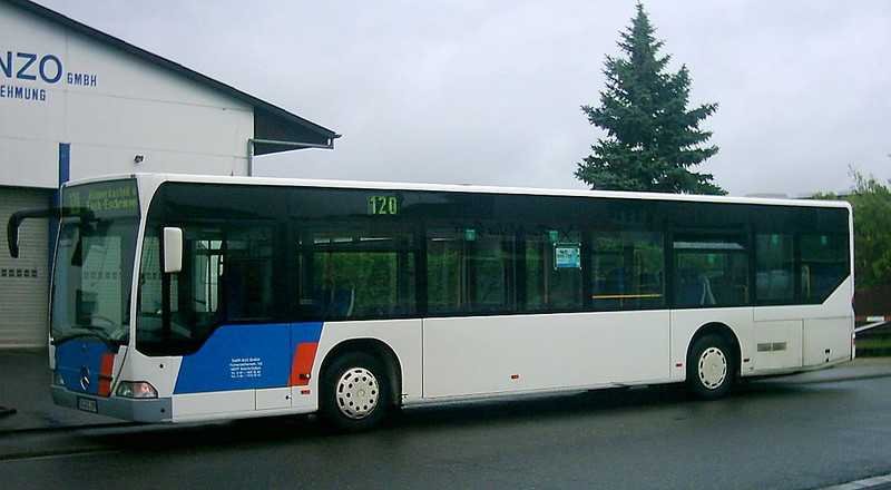 Fahrzeug der Firma Saarbus SB:US 289 am 16.08.07 als Linie 120 im Industriegebiet in Ensheim