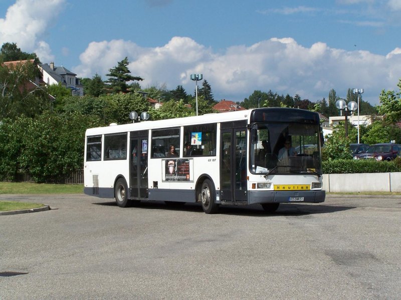 Heuliez GX 107, ehemaliger Wagen 223 aus Lorient, am 12/06/09.