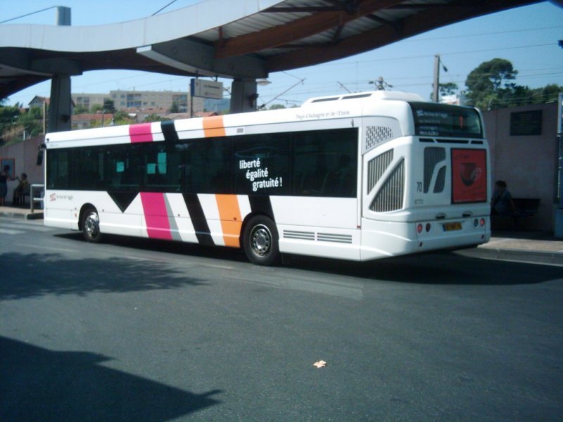 Heuliez GX 327 in Aubagne - stlich von Marseille.