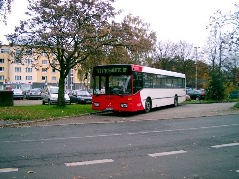 Hier ein Wagen von Vehling-Reisen, in VKU-Lack jedoch im Auftrag der Busverkehr-Ruhr-Sieg unterwegs.