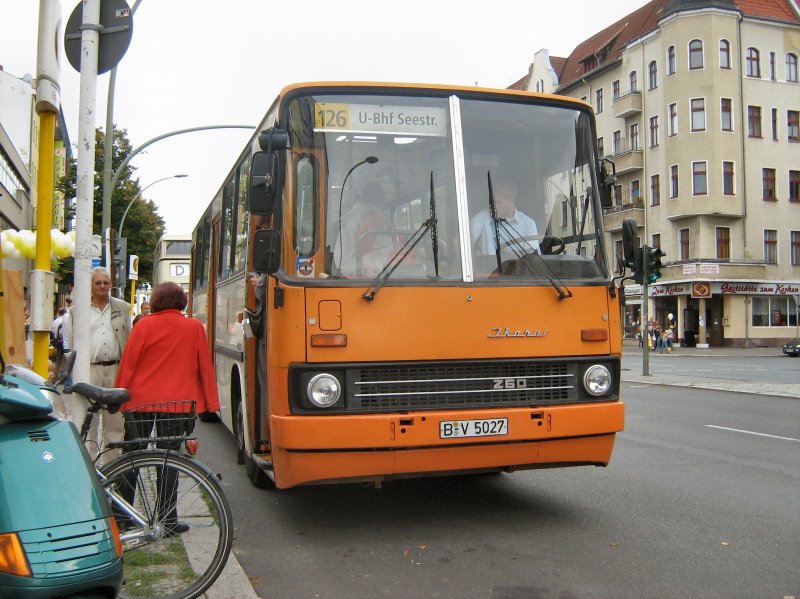 IKARUS-Stadtbus Z60 in der Mllerstrasse, 7.9.2008