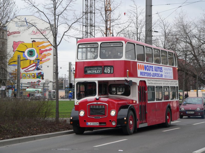 In Leipzig fahren diverse Busse aus anderen Stdten als Stadtrundfahrtbusse. Hier ein alter Londonder Doppelstcker. 2.2.08