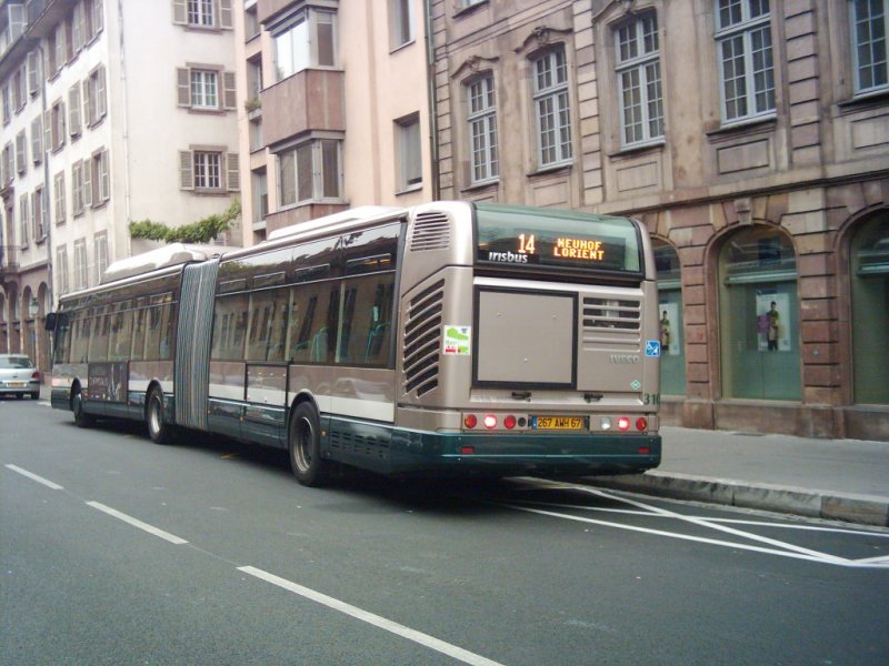 Irisbus Citlis 18 GNC (Wagen 310) an der Endhaltestelle Altes Zollhaus in Strasbourg 