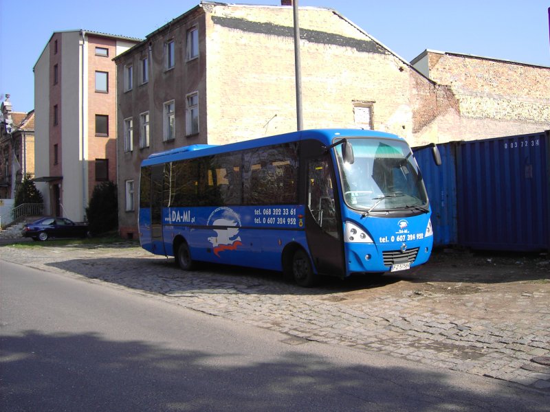 IRISBUS/KAPENA eines polnischen Reiseveranstalters am 05.04.2008 in Guben