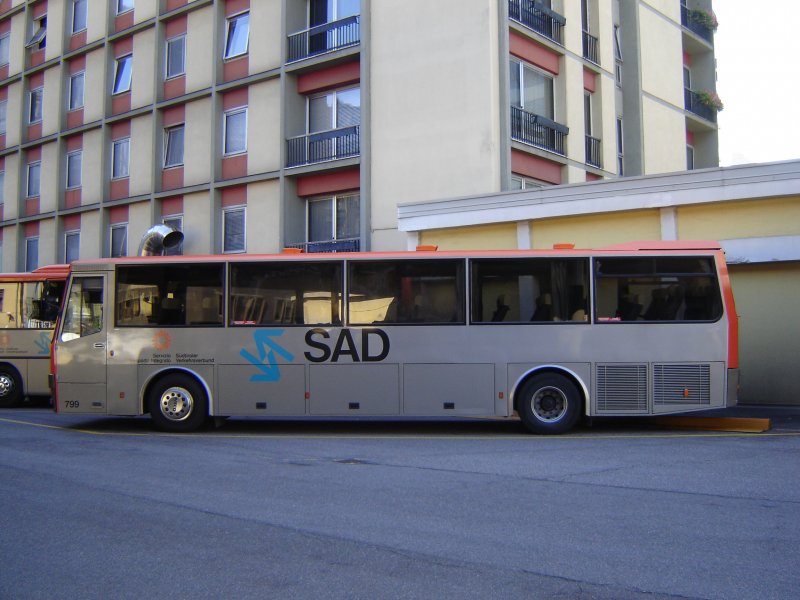 IVECO berlandbus (genauer Typ leider unbekannt) des SAD, aufgenommen im September 2006 am Bozner Omnibusbahnhof.