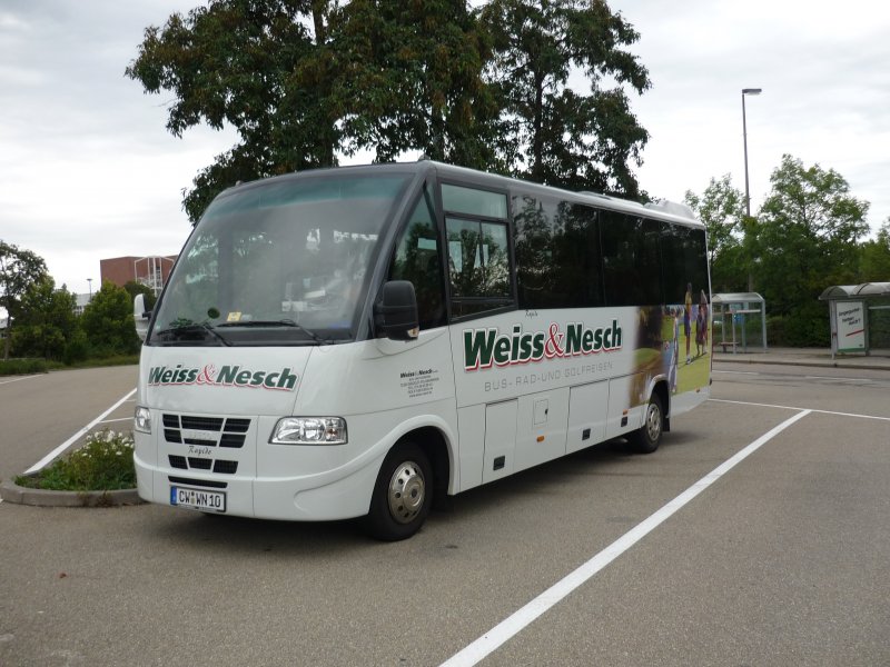 IvecoRapido der Fa. Weiss & Nesch aus Nagold in Sindelfingen auf dem Parkplatz.