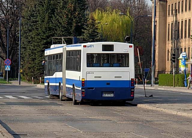 Jelcz M181 DD471,
14.04.2009 Krakw (Krakau), Kombinat