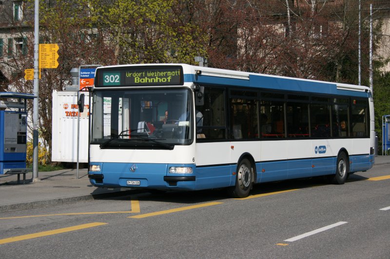 LimmatBus Nr 6 (ZH 726'106, Renault Agora, 1998) am 8.4.2007 in Schlieren, Zentrum/Bahnhof.