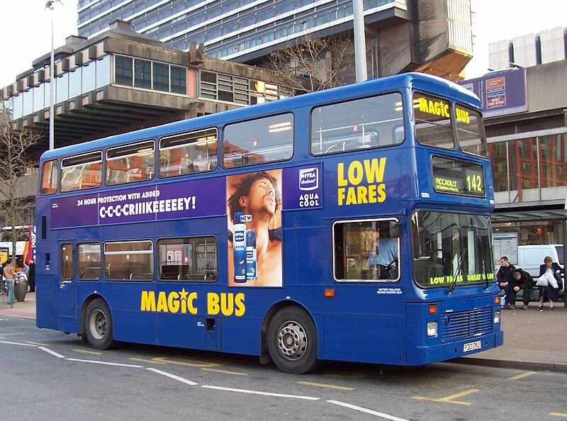 Magic-Bus linie 142 im April 2005 in Manchester City