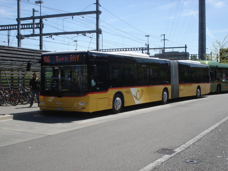 MAN Lions City A23 NG 363 BE 610550 der Regie Bern vor dem Bahnhof in Zollikofen