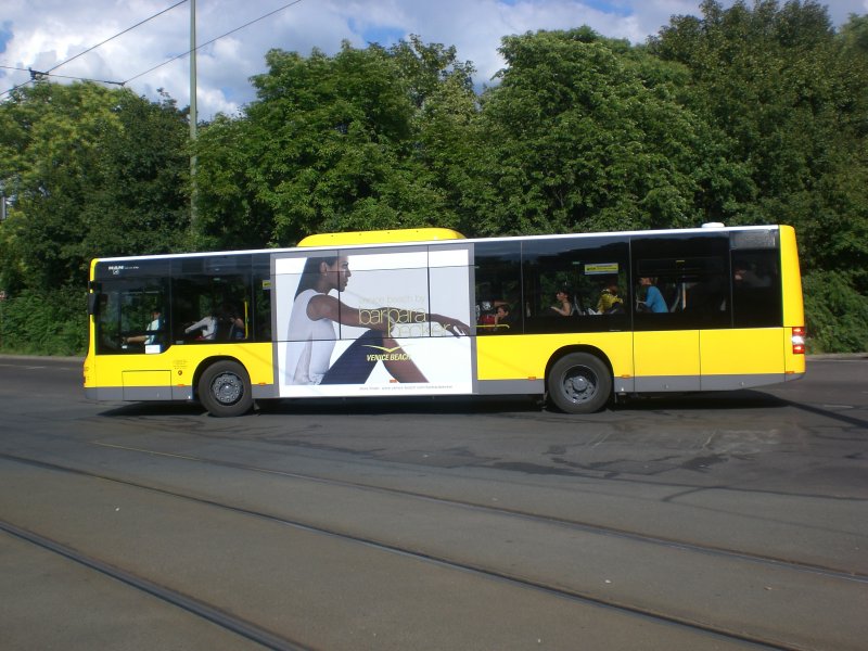 MAN Niederflurbus 3. Generation (Lions City) als SEV fr die S-Bahnlinie 9 zwischen S-Bahnhof Schneweide/Sterndamm und Flughafen Schnefeld.