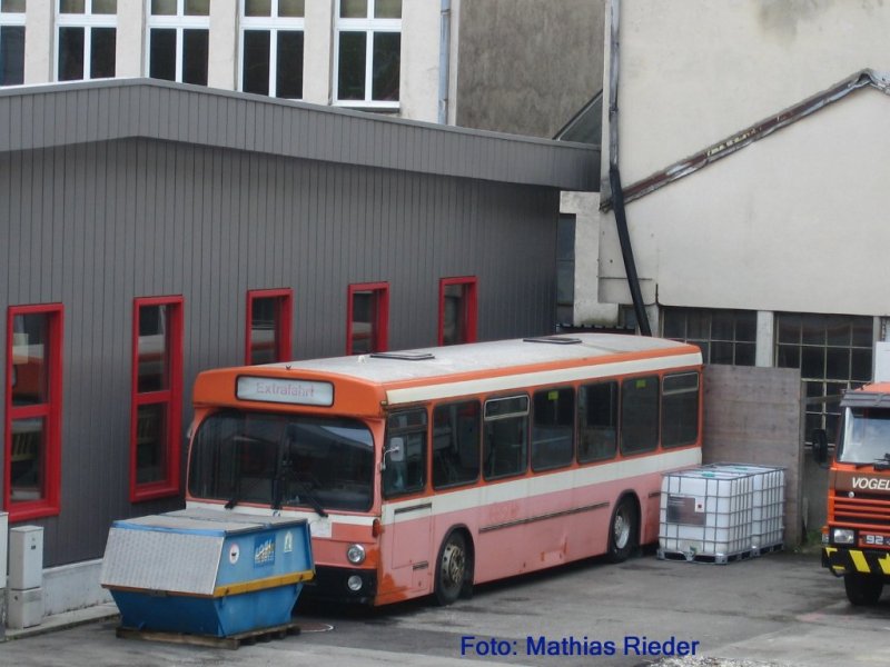 MB 305 Dient heute auf dem Areal von der Feuerwehr als bungszweck. Dieser Bus verkehrte zu seiner Zeit bei der BSU (Bus Betriebe Solothurn und Umgebung)