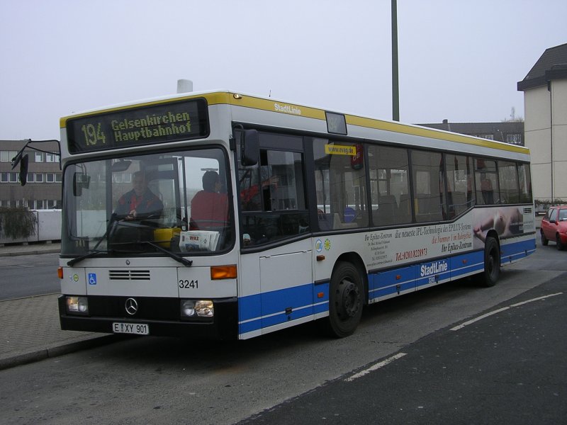 MB 405 - N der EVAG ,Linie 194 ,Fahrerwechsel,Gelsenkirchen Hbf/Bbf.(14.02.2008) 
